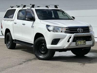 2017 TOYOTA HILUX SR DOUBLE CAB GUN126R for sale in Newcastle, NSW
