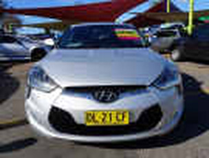 2012 Hyundai Veloster FS + Coupe Silver, Chrome 6 Speed Manual Hatchback