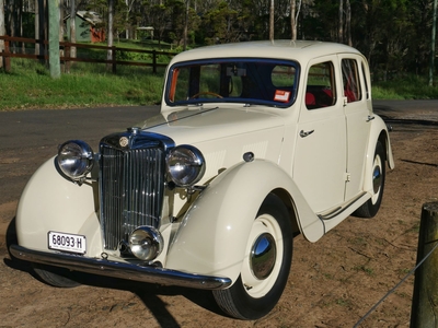 1947 m.g. ya sedan