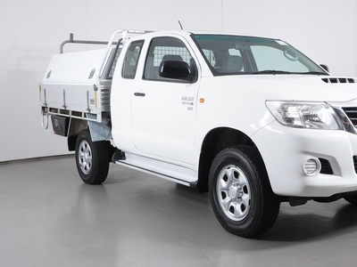 2013 Toyota Hilux SR Cab Chassis Xtra Cab