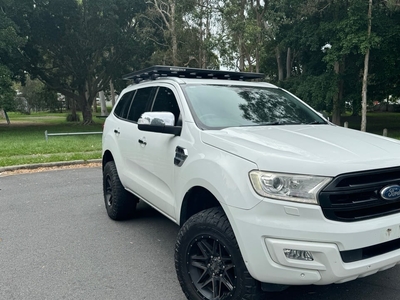 2015 Ford Everest Titanium Wagon