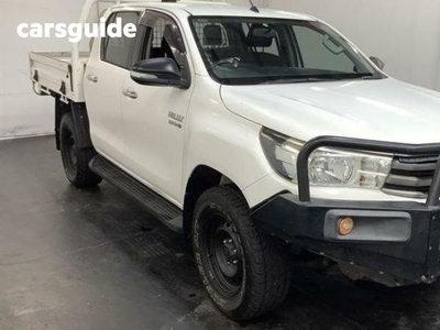 2015 Toyota Hilux SR (4X4) GUN126R