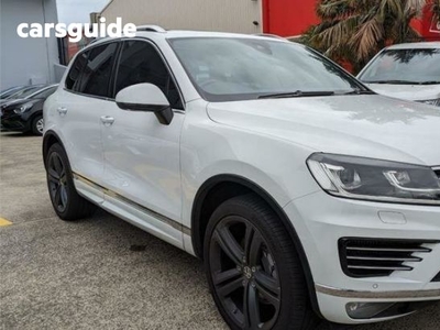 2015 Volkswagen Touareg V8 TDI R-Line 7P MY16