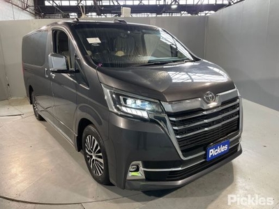 2021 Toyota Granvia