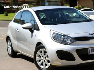 2013 Kia RIO S