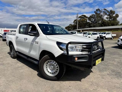 2016 TOYOTA HILUX SR for sale in Traralgon, VIC