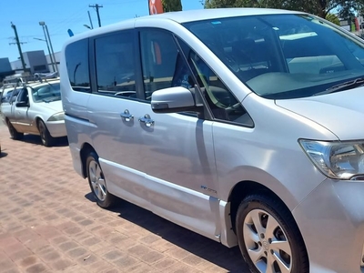 2012 Nissan SERENA People Mover
