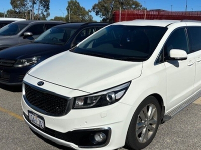 2016 Kia Carnival Platinum Wagon