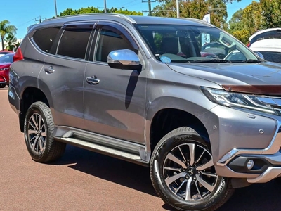 2017 Mitsubishi Pajero Sport Exceed Wagon