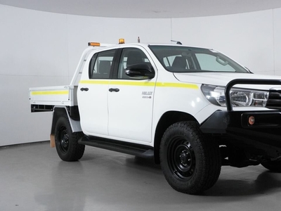 2018 Toyota Hilux SR Cab Chassis Double Cab