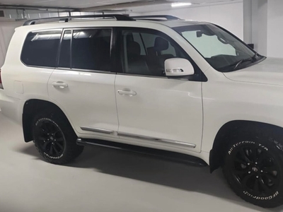 2019 Toyota Landcruiser Sahara Wagon