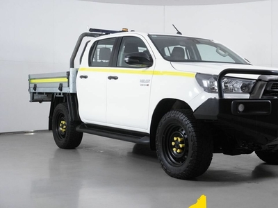 2020 Toyota Hilux SR Cab Chassis Double Cab