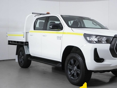 2023 Toyota Hilux SR Cab Chassis Double Cab