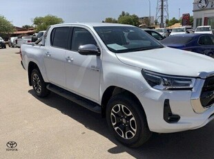 2022 Toyota Hilux SR5