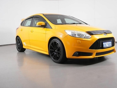 2012 Ford Focus ST LW MKII Manual