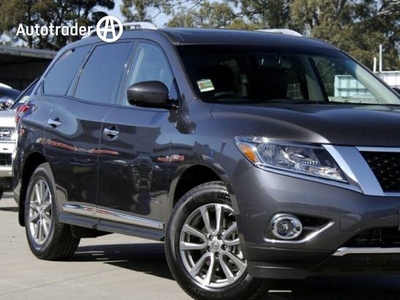 2014 Nissan Pathfinder ST-L (4X4) R52