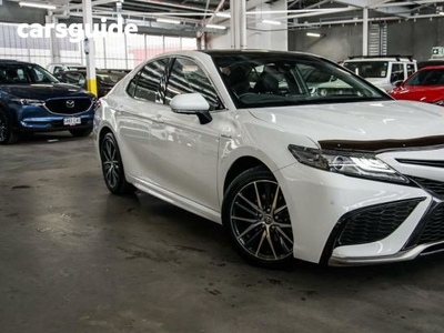 2022 Toyota Camry SL Hybrid Axvh70R