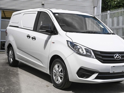 2023 LDV G10 + Manual