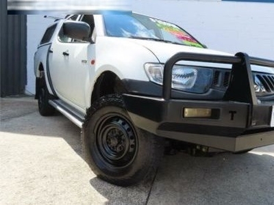 2009 Mitsubishi Triton GLX Manual