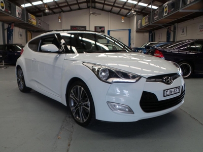 2015 Hyundai Veloster 3D COUPE + FS4 SERIES 2