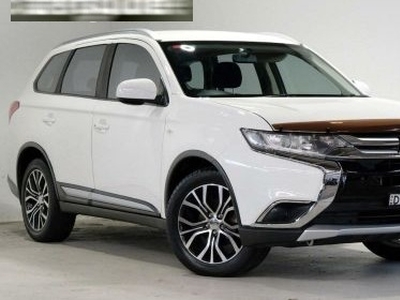 2017 Mitsubishi Outlander ES 7 Seat (2WD) Automatic