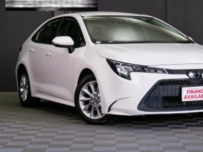 2020 Toyota Corolla Ascent Sport + Navigation Automatic