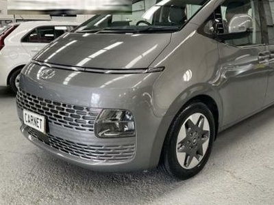 2022 Hyundai Staria Elite Automatic