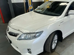2011 Toyota Camry Hybrid Luxury Sedan