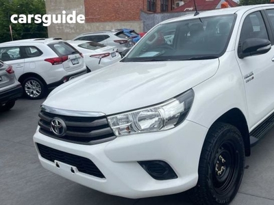 2015 Toyota Hilux SR HI-Rider GUN136R