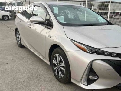2019 Toyota Prius SEDAN