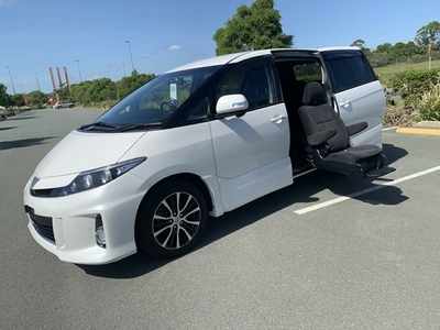 2014 Toyota Estima Wagon Aeras /Tarago