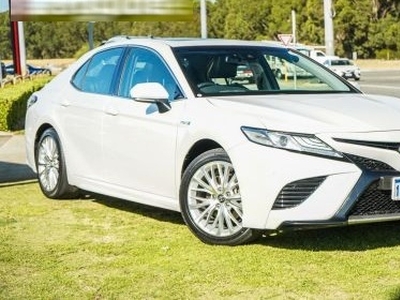 2018 Toyota Camry SL (hybrid) Automatic