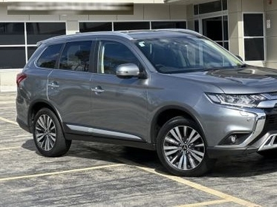 2020 Mitsubishi Outlander Exceed 7 Seat (awd) Automatic