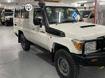 2009 Toyota Landcruiser Workmate (4X4) 3 Seat VDJ78R 09 Upgrade