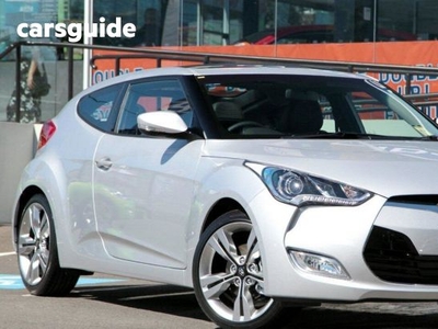 2013 Hyundai Veloster + Coupe D-CT