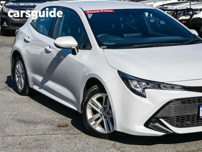 2021 Toyota Corolla Ascent Sport + Navigation Mzea12R