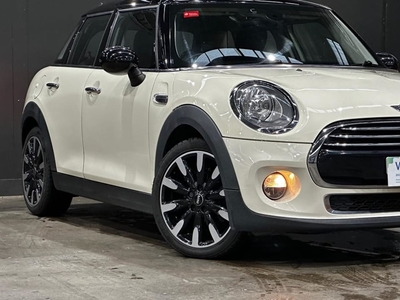 2015 MINI Hatch Cooper Hatchback