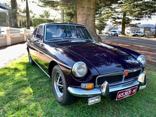 1972 m.g. mgb gt coupe
