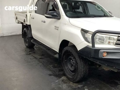 2015 Toyota Hilux SR (4X4) GUN126R