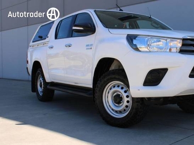 2017 Toyota Hilux SR (4X4) GUN126R