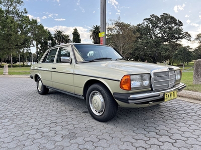 1983 MERCEDES-BENZ 230E for sale