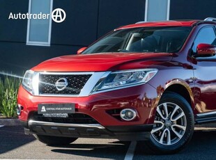 2014 Nissan Pathfinder ST-L (4X2) R52