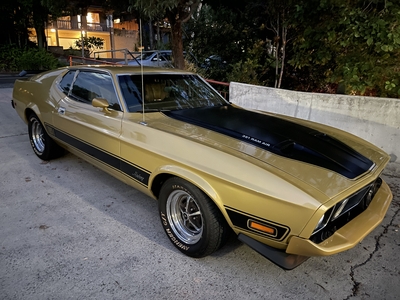 1973 ford mustang mach 1 fastback