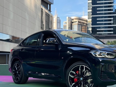 2023 BMW X4 M40i Coupe
