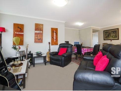 2 Bedroom Apartment Unit Beenleigh QLD For Sale At 340000