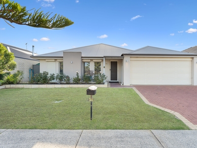 IMMACULATE HOME IN MUCH SOUGHT AFTER HARRINGTON WATERS ESTATE