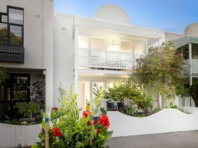 Perfect Carlton location delivers effortless local lifestyle