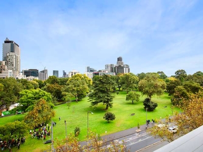 Ultra-Spacious Park-Facing Apartment with Uninterrupted Garden Views