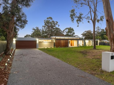 4 Bedroom Detached House Frankston South VIC For Sale At