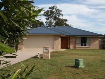 3 Chalk Close, Gympie QLD 4570 - House For Lease